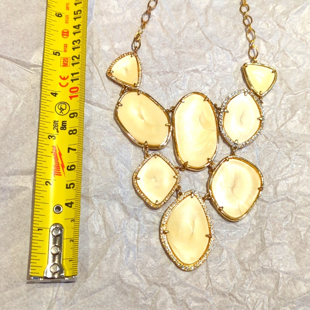 Stella & Dot Fiona Statement Necklace - Picture 6 of 6